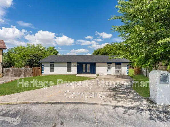 2526 Town Briar St, San Antonio, TX 78238
