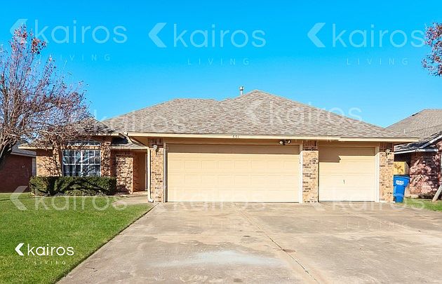 1st image of 631 Hunters Way