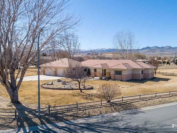 4th image of 306 Peregrine Ct