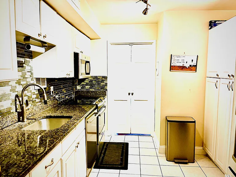 3101 S Manchester St #923 — Photo 4