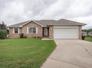 416 N Casady Dr, Republic, MO 65738