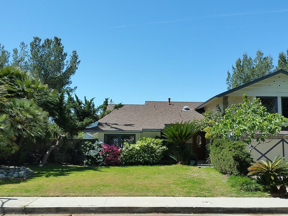 1st image of 3640 Los Amigos St