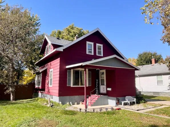 904 3rd St SW, Willmar, MN 56201