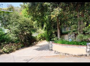 8051 Willow Glen Rd #1/2, Los Angeles, CA 90046