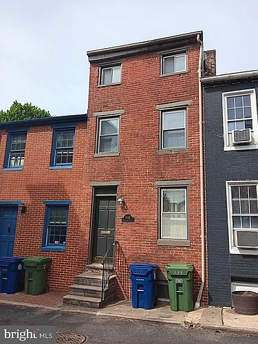 1026 Patapsco St Photo 1