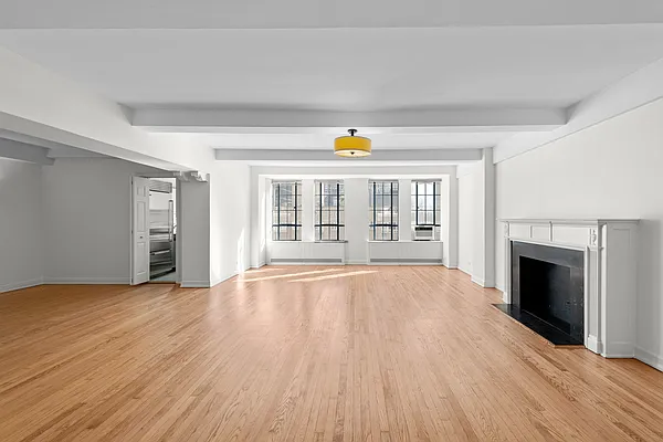 Rented by Douglas Elliman | media 14