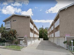 12200 Riverside Dr, Valley Village, CA 91607