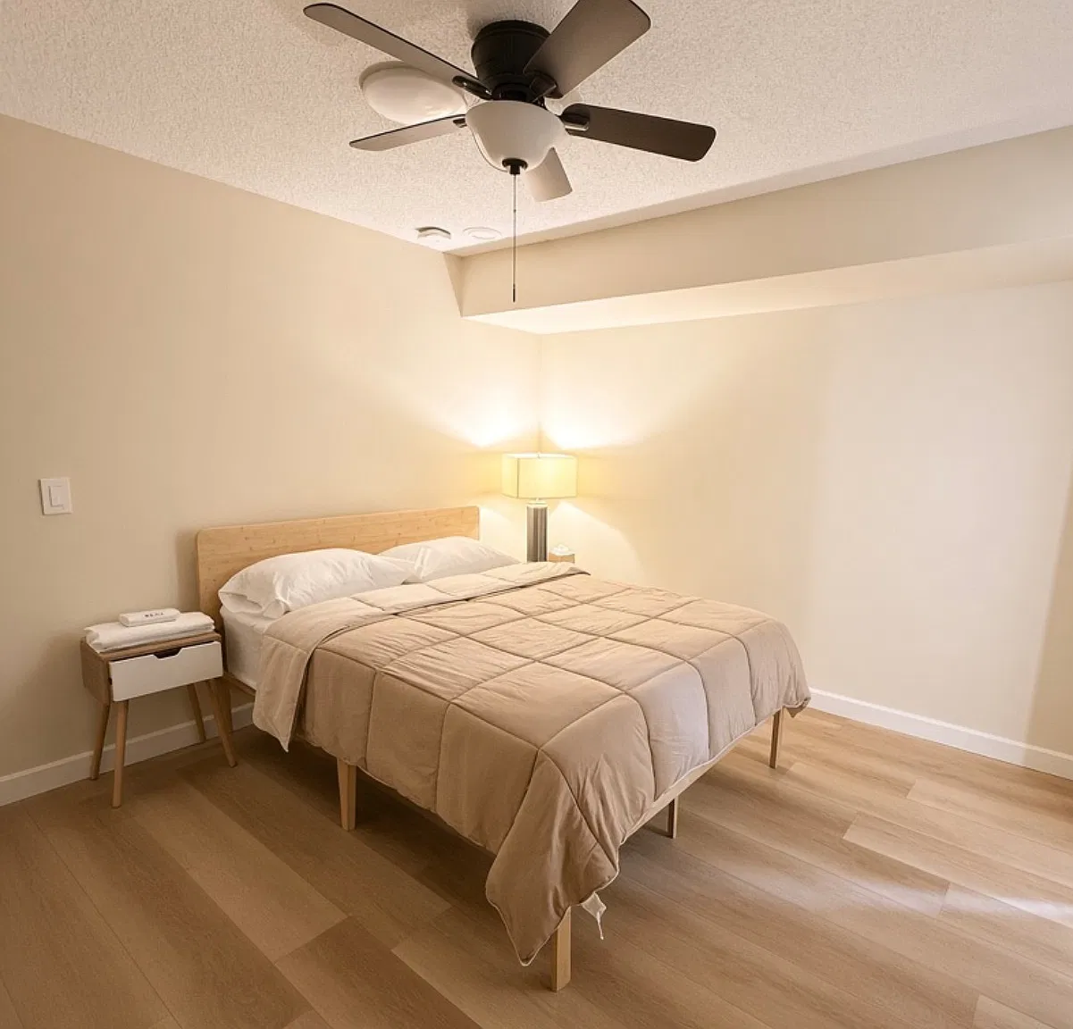 3 bed, 2237 sqft, $5,000 — Photo 3