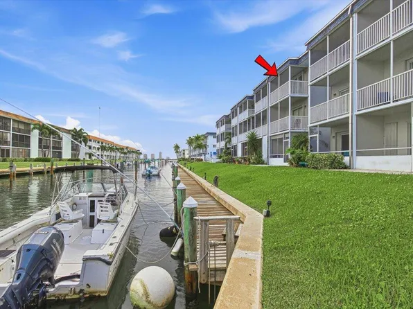 131 Doolen Ct APT 309, North Palm Beach, FL 33408