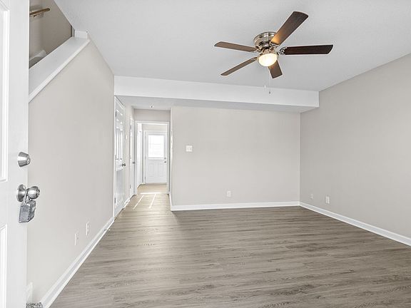 3rd image of 1870 Waters Edge Dr #1870A