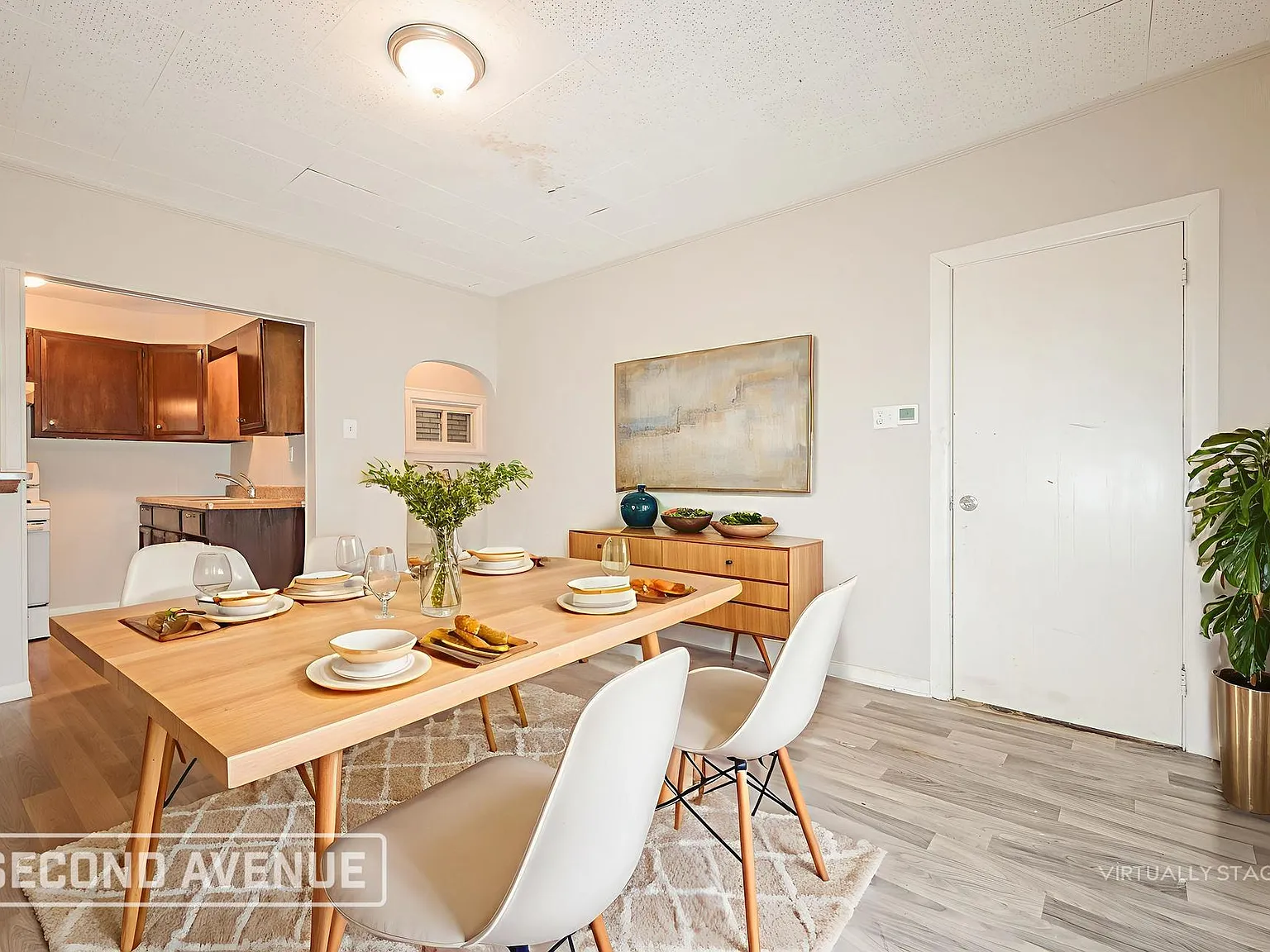 3 bed, 1.0 bath, 1161 sqft, $1,250 — Photo 3