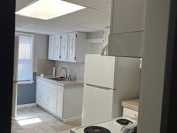 3rd image of R1306 S Webster Ave #2