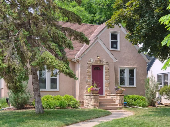 3000 Arthur St NE, Minneapolis, MN 55418