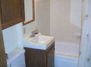 107 Cat Rock Rd, Eldon, MO 65026