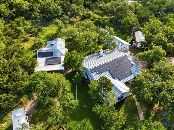 228 Deertrail Dr, San Marcos, TX 78666