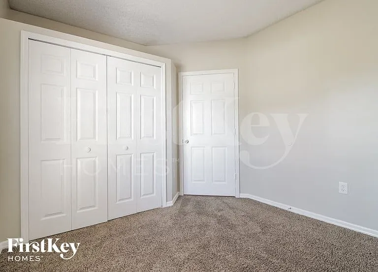 115 Marsh St — Photo 10