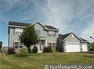 2474 Grey Owl Ct, Mayer, MN 55360