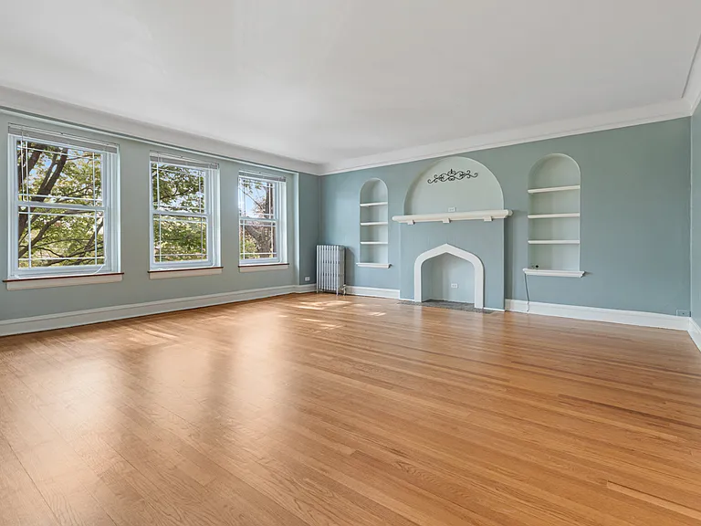 6549 N Mozart St #3 — Photo 2