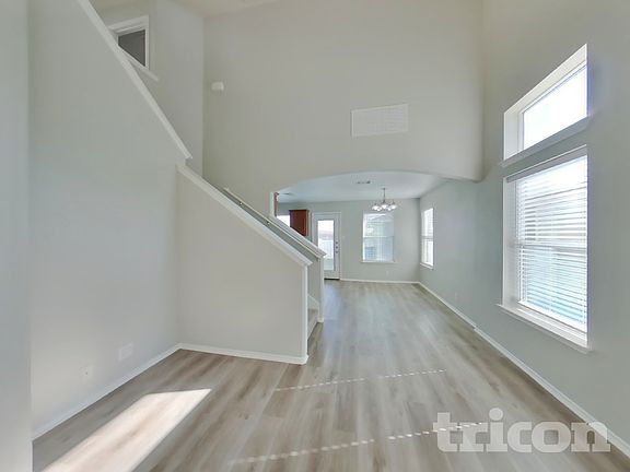 2nd image of 18521 Mammoth Cave Blvd Unit 2