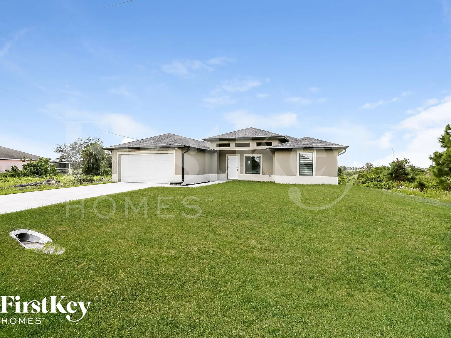 3 bed, 2.0 bath, 1519 sqft, $2,015 — Photo 2