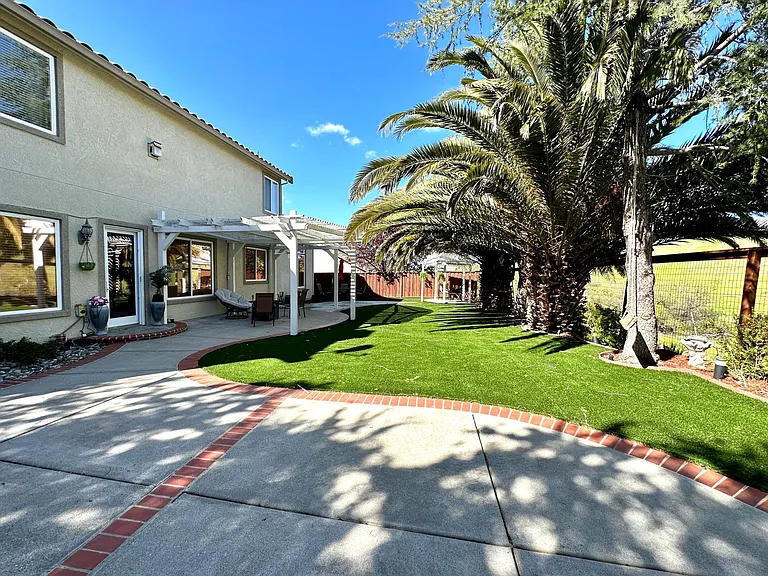 987 Autumn Oak Cir — Photo 49