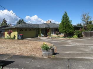 2441 Edgemont Dr, Medford, OR 97504