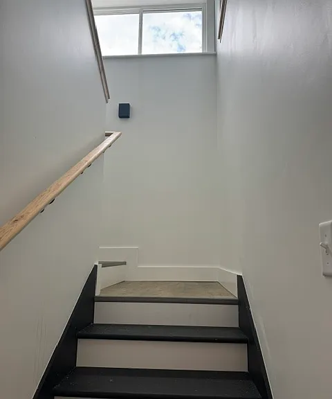 142 Archibald St #A — Photo 6