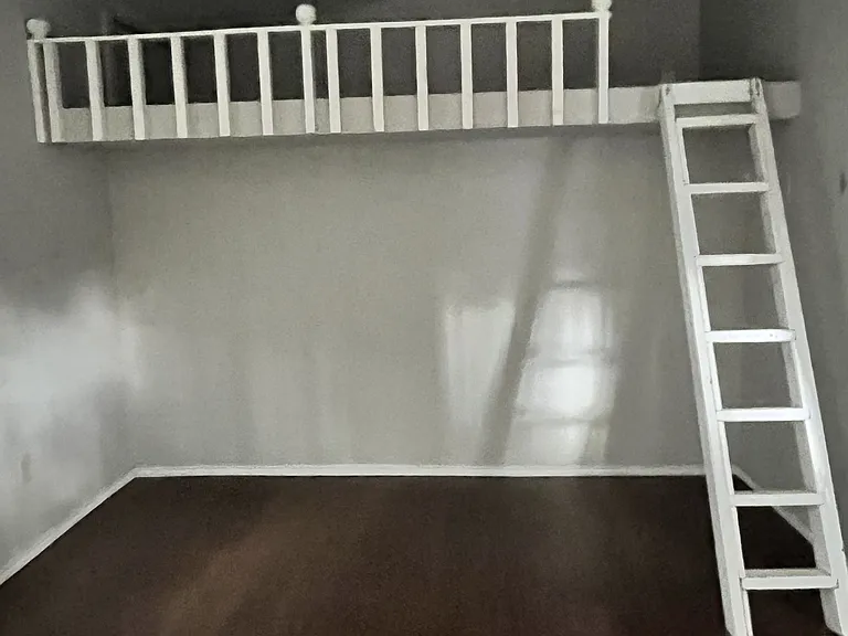 333 E Torrey St #B — Photo 5