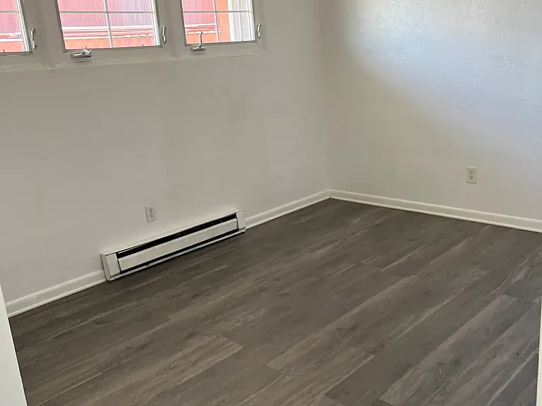 1510 Hickory St NE #1510 — Photo 9