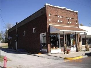 608 Oak St, Lathrop, MO 64465