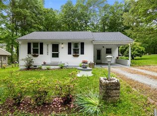 89 Pike St, Gum Spring, VA 23065