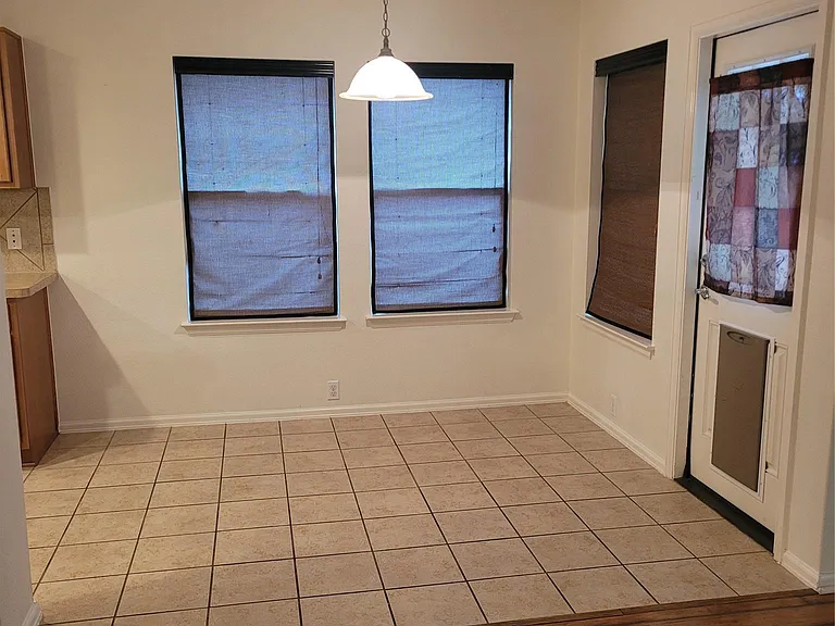 433 Moorhen Cv — Photo 13
