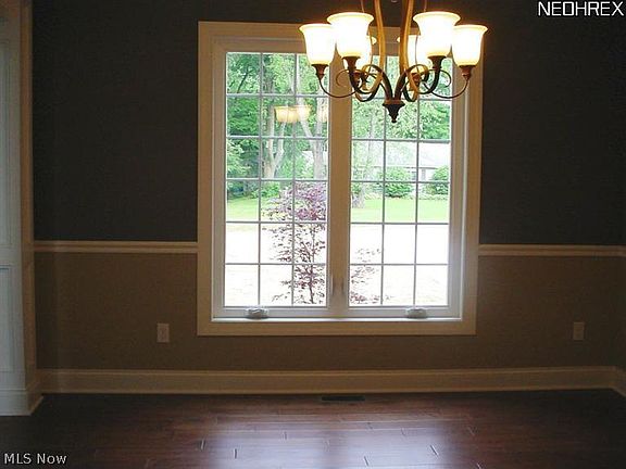 4th image of 17209 Eastview