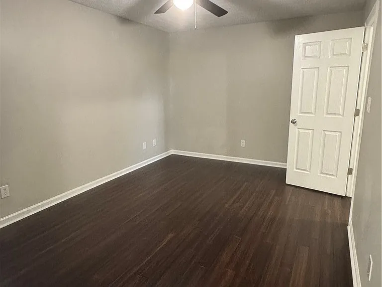 123 Cornwallis Ct — Photo 15