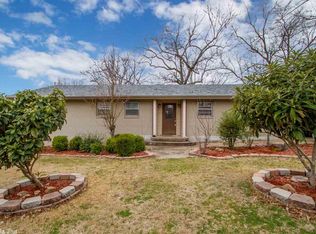 4909 Lakeview Rd, N Little Rock, AR 72116