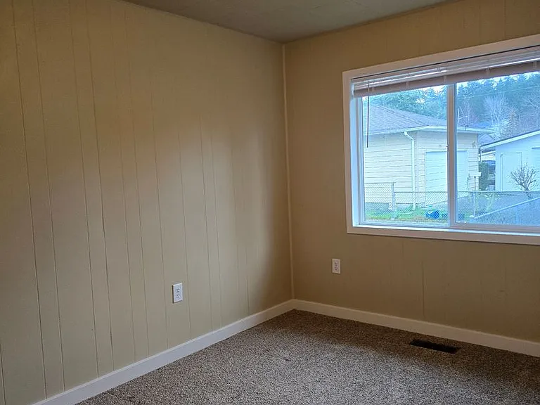 2531 Stephenson Ave #A — Photo 24