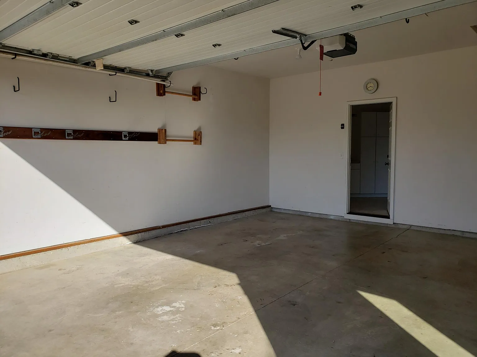 3 bed, 1481 sqft, $2,400 — Photo 2