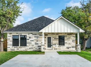 1712 Brookhaven St, Bryan, TX 77803