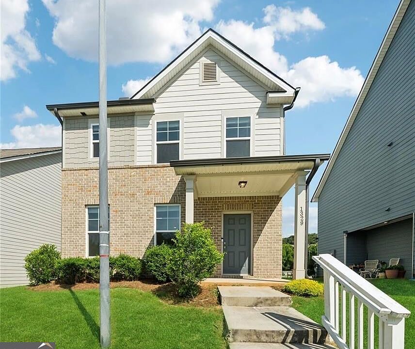 1st image of 1329 Rosemary Ln #71