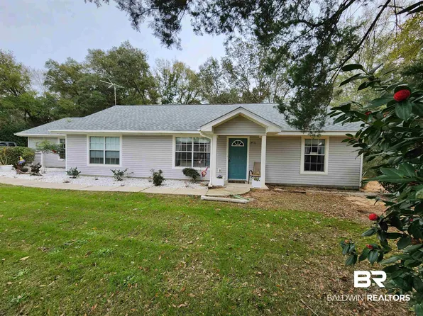 11010 S Pickens Ave, Lillian, AL 36549