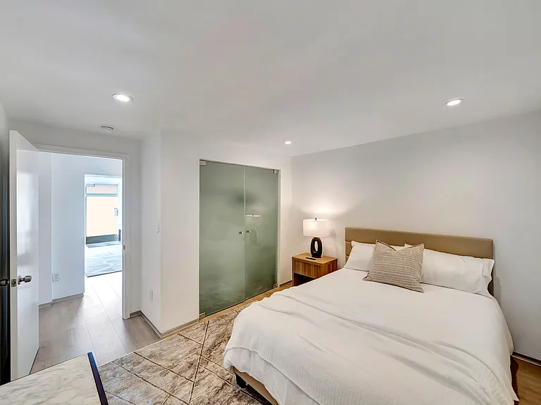 26060 Pacific Coast Hwy #3 — Photo 41
