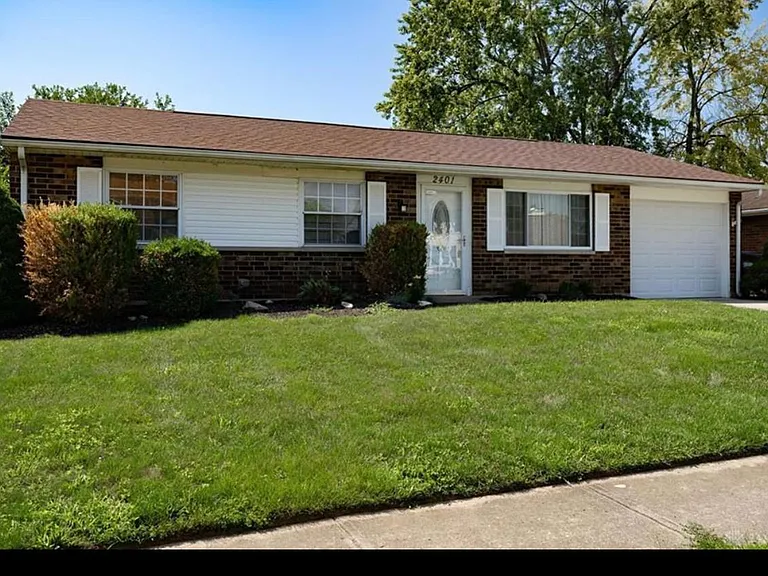 2401 Mississippi Dr — Photo 1