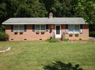 3932 Vesta Dr, Raleigh, NC 27603