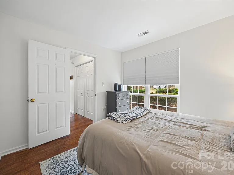 5003 Sharon Rd #K — Photo 16