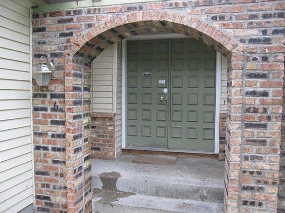 Front entry of 8216 Douglas Ln.