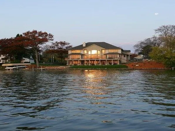1308 2nd St, Chetek, WI 54728