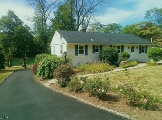 205 High St, Stirling, NJ 07980