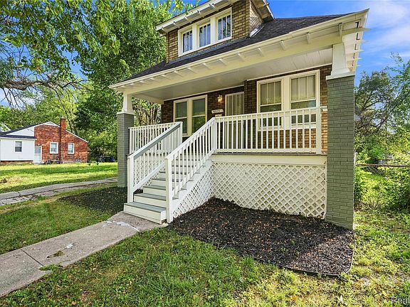2nd image of 6015 Woodhall St