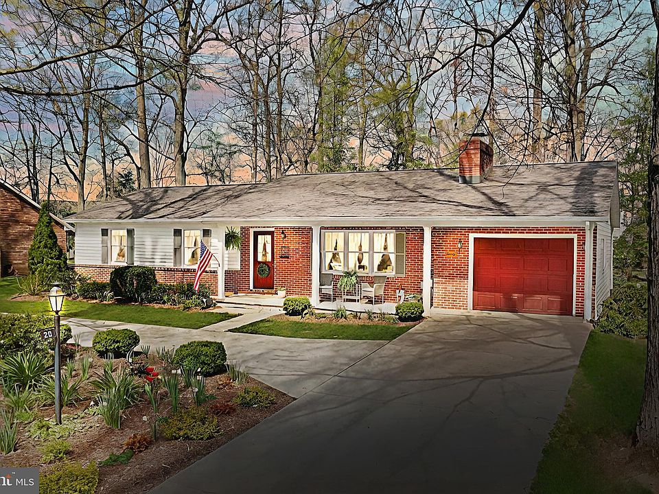 20 Timber Ln, Hanover, PA 17331 Zillow