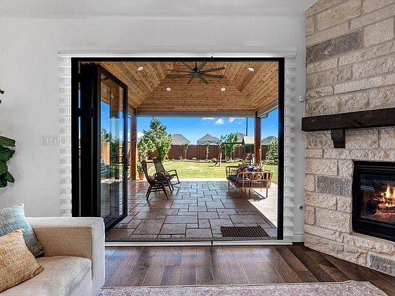 2nd image of 7310 Kingbird Cove Ct